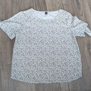 Shein White and black speckled blouse